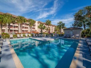 Hilton Head Beach & Tennis - Admirals Row Hilton Head Beach & Tennis - Admirals Row